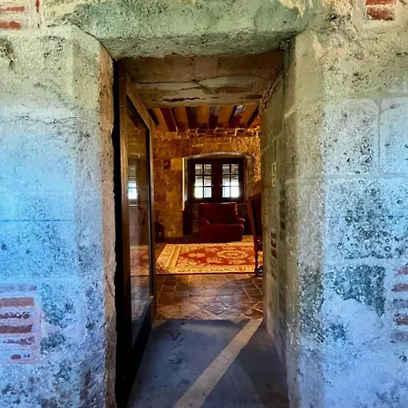 بيت للعطل Donjon De - 6 Adultes 3 Enfants - Monument Historique Saintines
