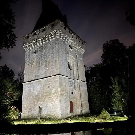 Donjon De - 7 Adultes 3 Enfants - Monument Historique Дом отдыха Saintines